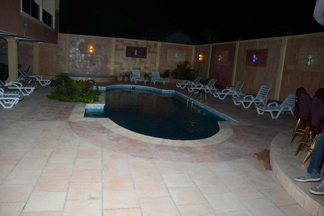 Hotel Tabarre 'S Palace Port-au-Prince Exterior photo